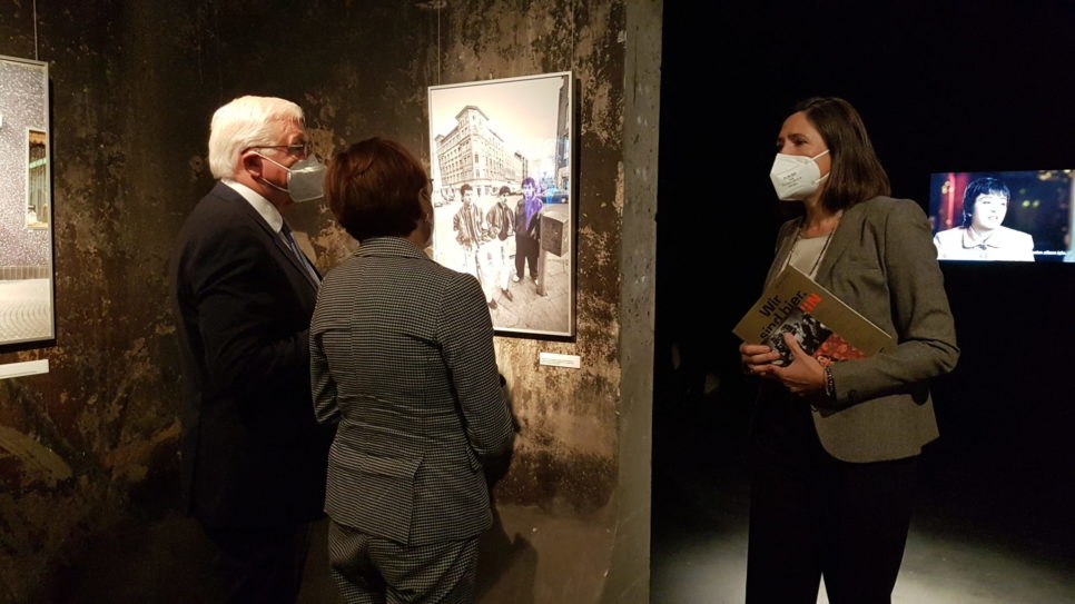 Steinmeier besucht Ausstellung