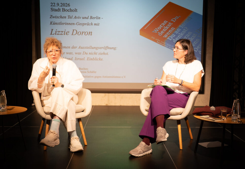 Künstlerinnen-Gespräch mit Lizzie Doron, VHS Bocholt, 2026 © Stadt Bocholt